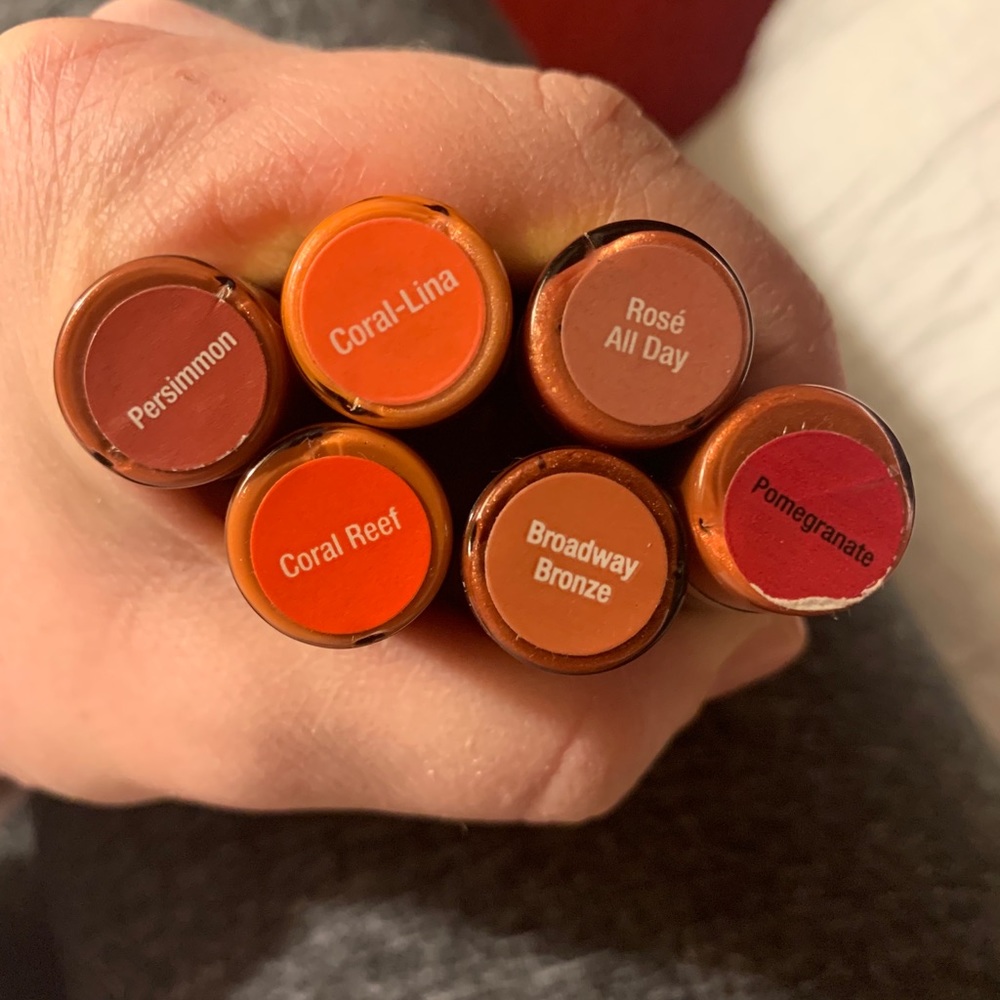 New sealed Lipsense lipcolors.